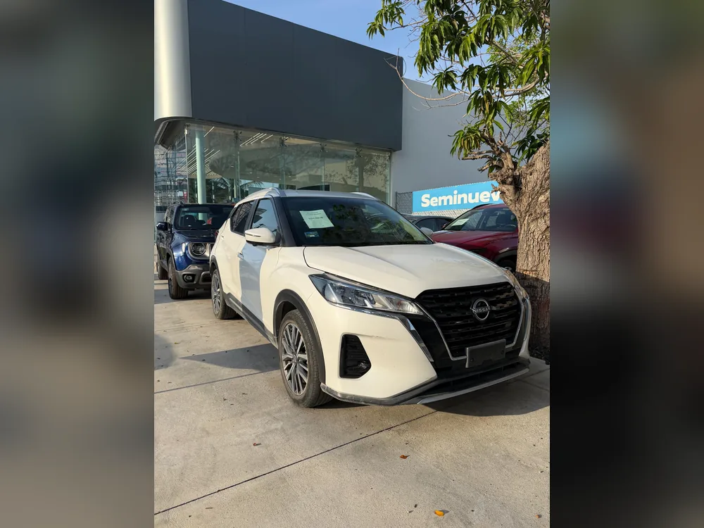 Nissan Kicks 2024 Exclusive CVT seminuevo en BYD Tampico